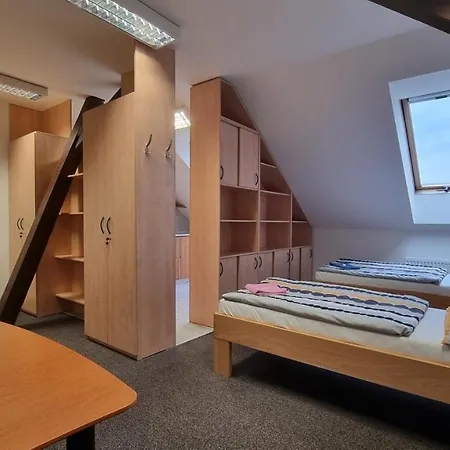 Ξενοδοχείο Rada Οστράβα